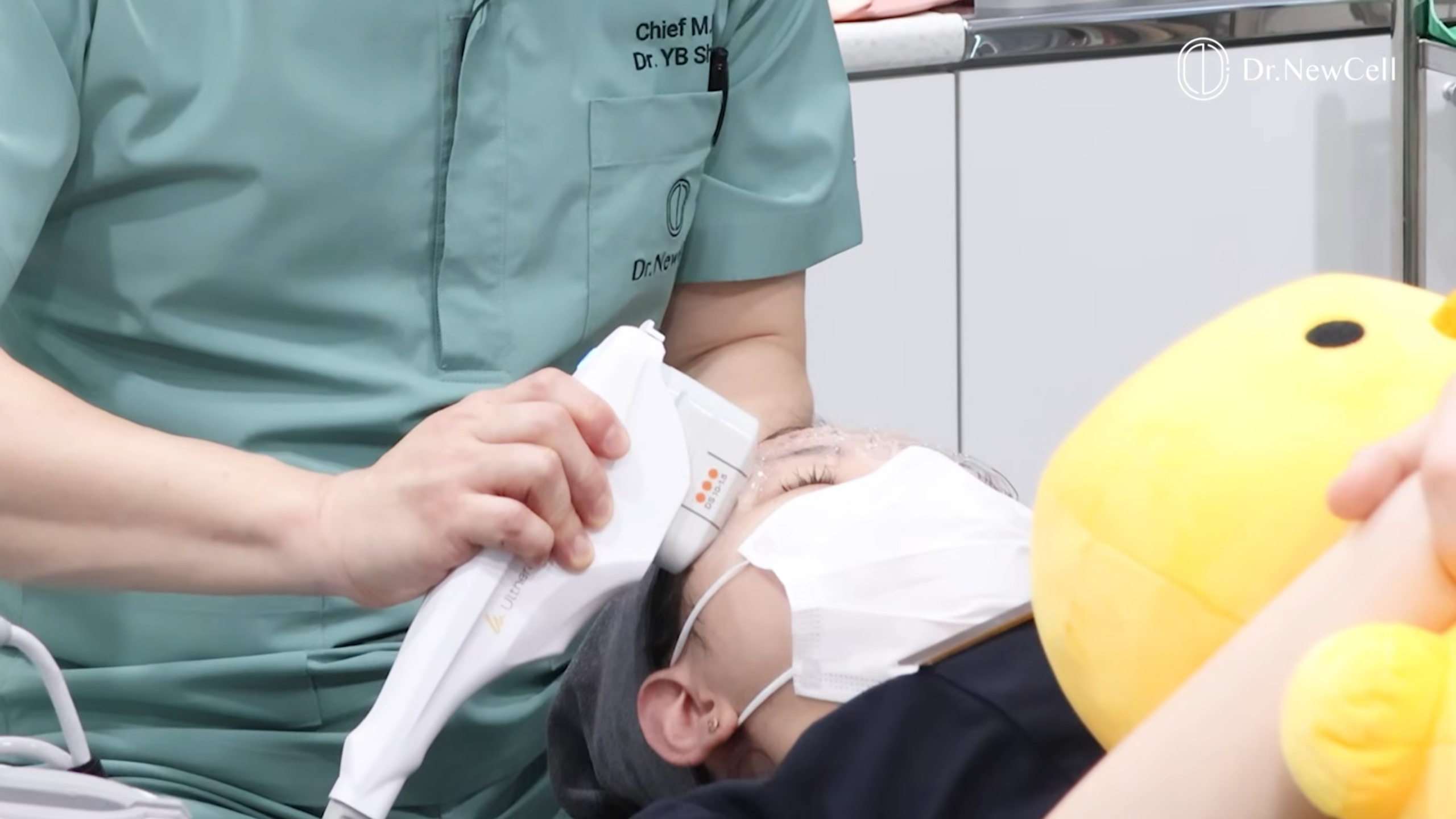 Zero downtime non-surgical face lifting treatments in Seoul